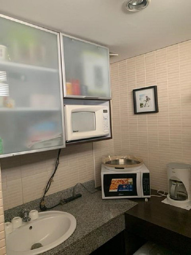 Alquiler Oficina Los Palos Grandes 68m2/1b/1pe