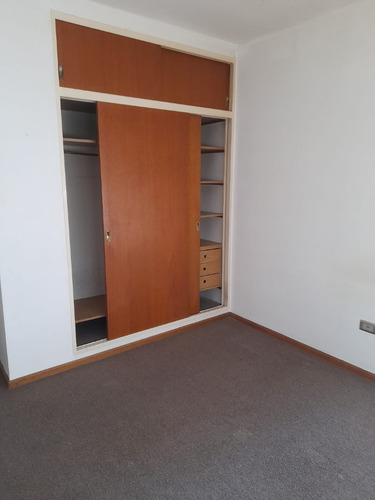 San Martín Centro: Departamento 2 Amb. En Alquiler