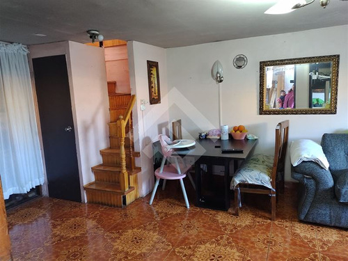 Casa En Venta De 3 Dorm. En Puente Alto