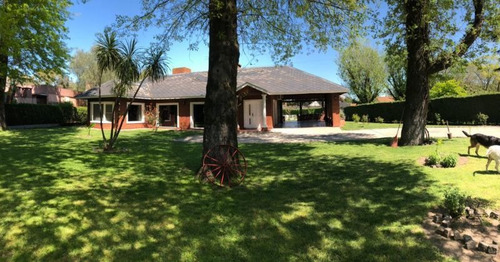 Imagen 2 de 17 de Quinta En Venta En Gregorio De Laferrere