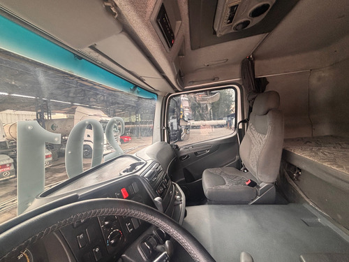 Axor 2544 Ano 2013 Trucado Mercedes 6x2