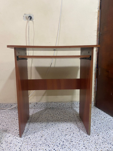 Mesa Sencilla Porta Teclado