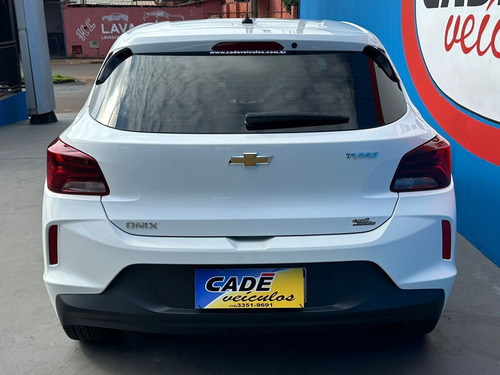 Chevrolet Onix 1.0 Turbo