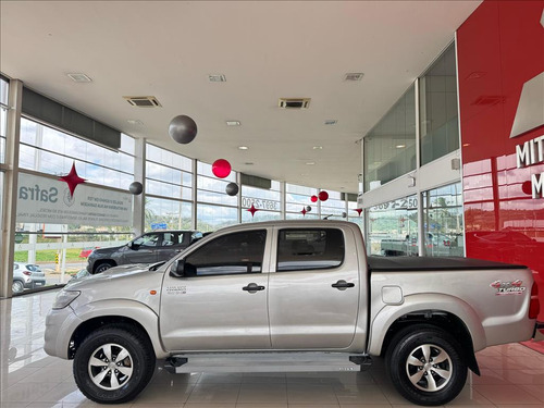 Toyota Hilux 3.0 STD 4X4 CD 16V TURBO INTERCOOLER DIESEL 4P MANUAL
