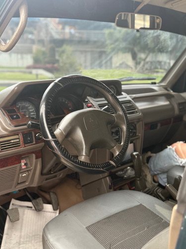 Mitsubishi Montero