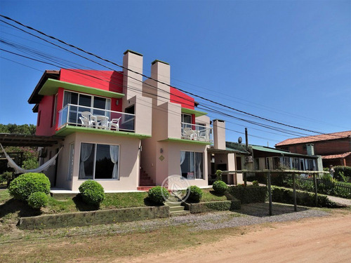 4 Aptos Y Casa C/vista Al Mar En Punta Del Diablo