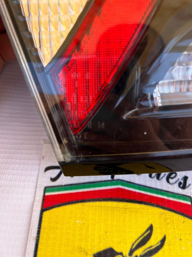 Inter Calavera Izquierda Toyota Yaris R 2016-2019 Usada Orig Izquierdo/conductor Rojo (Usado)