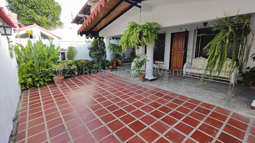 Casa En Venta Urb Corinsa Cagua 24-12530 Gjg