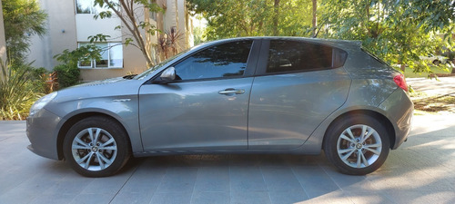 Alfa Romeo Giulietta 1.4 Progression 170cv Tct 2012