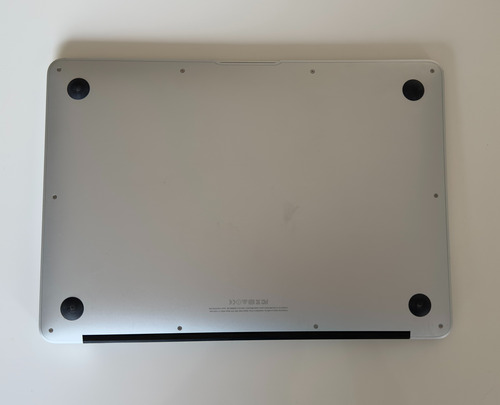 Macbook Air 13 Intel Core I5, 8gb Ram, 128gb Optane, Macos Gris (Usado)