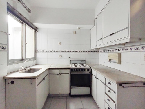 Imagen 5 de 16 de Venta Departamento 1 Dormitorios En Paseo Del Siglo. Amplio Opción Comodín