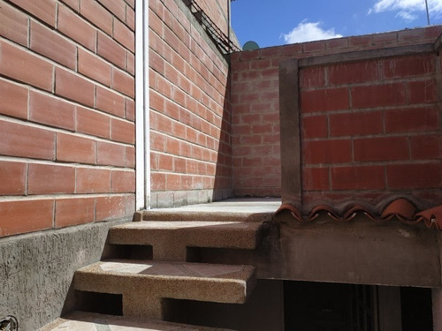 Imagen 26 de 30 de Townhouse En Venta En Guarenas Nueva Casarapa 22-1284 - Tlf.04129915337