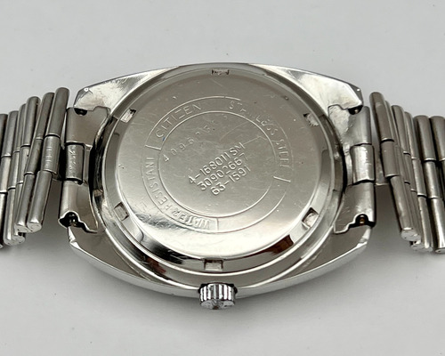 Reloj Citizen Valiant Calendario Años 70 A Cuerda#012 Plateada Claro Gris Oscuro (Usado)