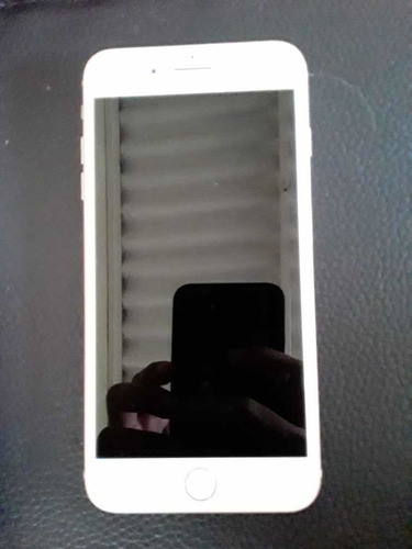 iPhone 8 Plus
