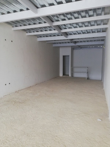 Imagen 6 de 11 de Se Alquila Local C.c. Millenion 04144127897