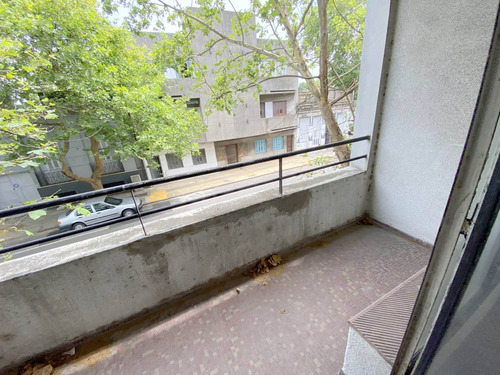 Imagen 3 de 10 de Venta Apartamento Con 6 Dormitorios En Cordã³n