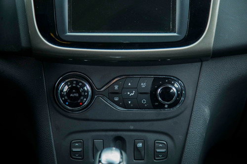 Renault Sandero Stepway Intens 1.6cc At