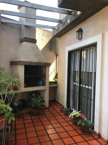 Casa En Venta En Haedo Centro Norte