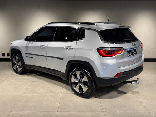 Jeep Compass LONGITUDE 2.0 4x2 Flex 16V Aut.