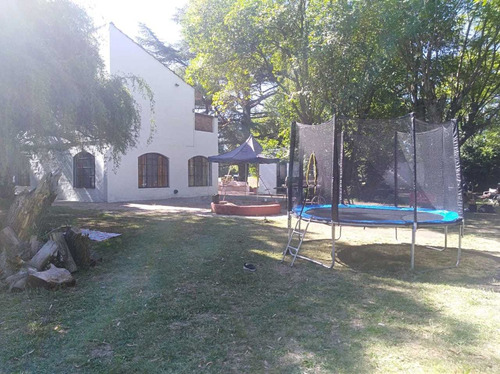 Ruta 36 3899, El Pato, Berazategui
