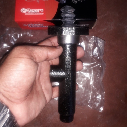 Imagen 3 de 9 de Bombin Superior Mercedez Benz 711/712