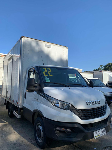 Iveco Daily 35-150 2022 Caminhonete Únicodono 4.20x2.60x2.20