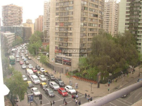 Imagen 3 de 30 de Departamento En Venta De 4 Dorm. En Santiago