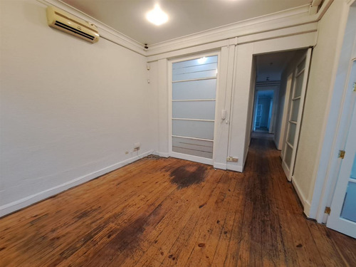 Casa En Arriendo En Metro Bustamante, Providencia