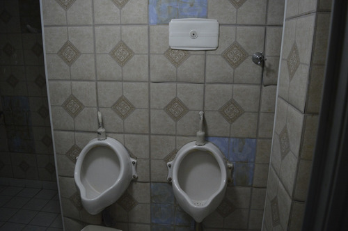 Alquilo Local En La Zona De Congreso 3 Plantas 324 M²