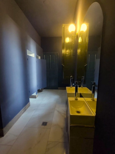 Venta Exclusivo Depto En Torre Leloir Mendoza