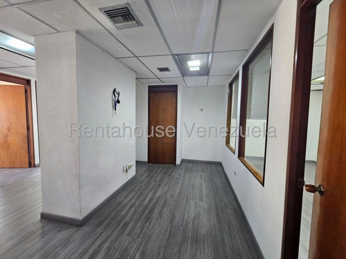 Oficina Comercial En Venta Campo Alegre Mls #25-24716 Bm
