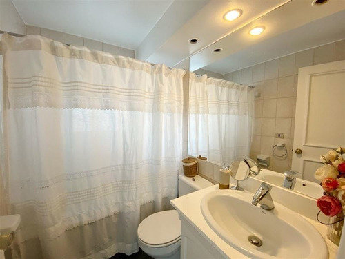 Departamento En Venta De 3 Dorm. En Vitacura