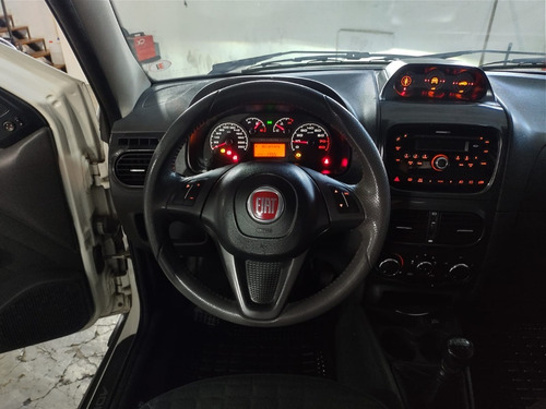 Imagen 13 de 20 de Fiat Palio Weekend Adventure Locker Gnc