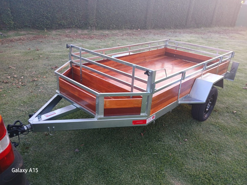 Carretinhas Reboque 1,40 X 2,50 Reforçada Pneu Novos