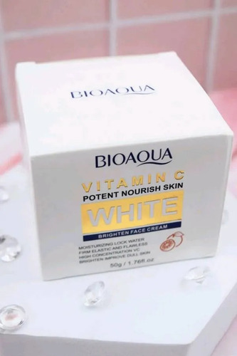 Crema Facial Vitamina C Aclarante Despigmentante Bioaqua Todo Tipo De Piel Día