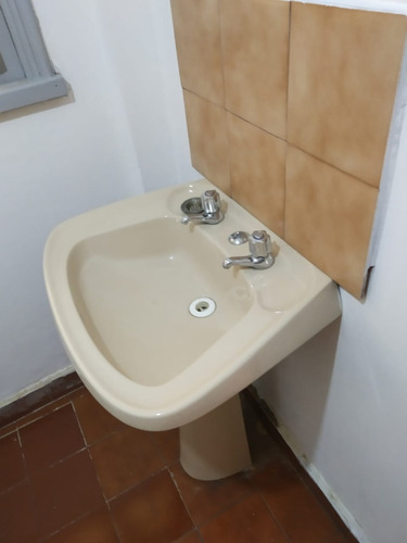 Metro Los Heroes Depto 3 Dorm 2 Baños