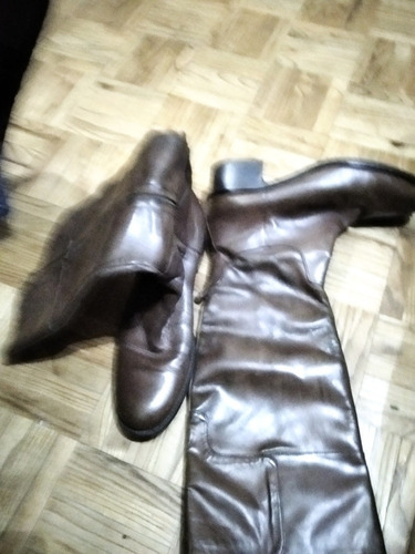 Botas 36 Zara De Cuero Impecables. Centro