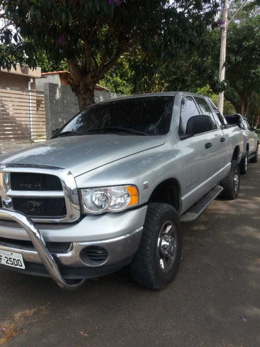 Dodge Ram 2500 5.9 Cab. Dupla 4x4 4p 2005