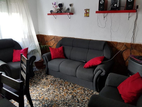 Imagen 7 de 7 de Casa + 2 Aptos A La Venta A 5 Cuadras De 8 De Octubre