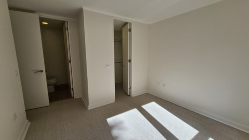 Se Arrienda Departamento Plaza Schwerter