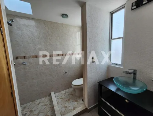 Casa En Venta En Morelos, Fraccionamiento Lomas De Cocoyoc
