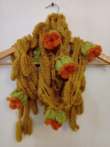 Bufanda Crochet De Lana Con Flores Naranjas Y Verdes Larga