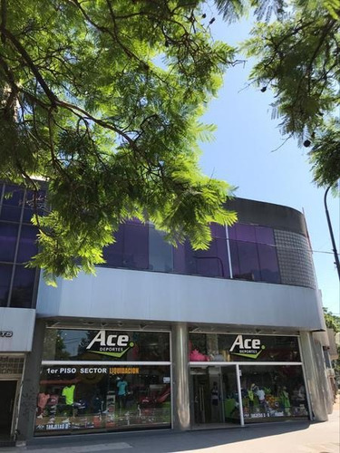 Local En Venta La Plata