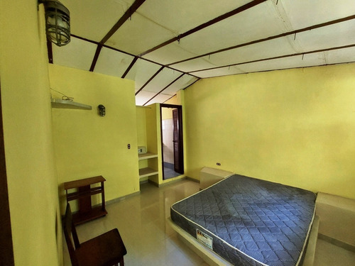 Imagen 14 de 19 de Posada En Venta, Via Choroni-puerto Colombia Er