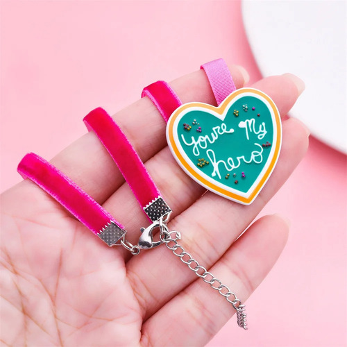 V You Are My Hero Ralph Demoledor Vanellope Collar Colgante