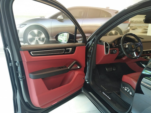 Imagen 7 de 11 de Porsche Cayenne V8 Turbo 2019