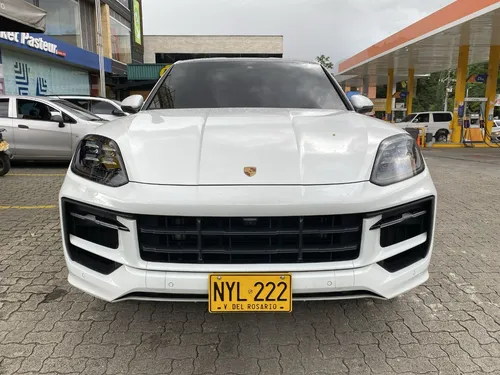 Porsche Cayenne 3.0 E-Hybrid