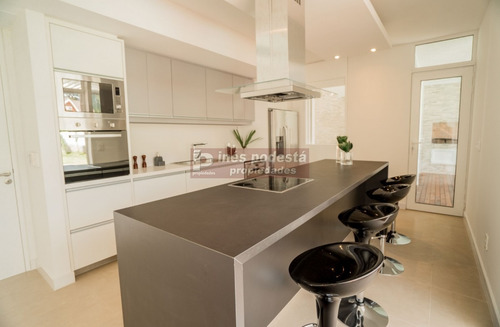 Barrio Privado En Mansa!! Exclusivo- Ref: 7847