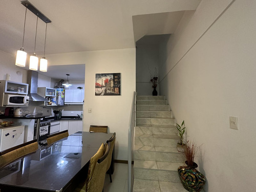 Ph En Venta - Villa Urquiza - Tipo Triplex - 4 Ambientes - Cochera Y Baulera