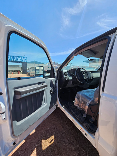 Ford F450 Modelo 2012 Pipa Nueva 5,000 Litros